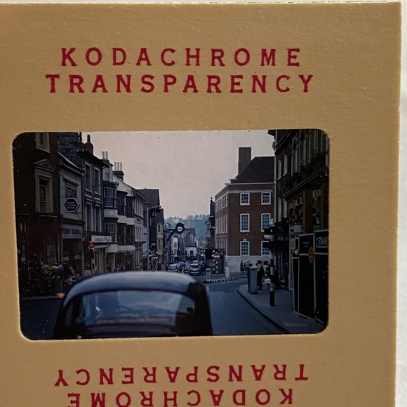 15 Kodachrome Transparency Slides from 1960 England - Picture 5 of 16